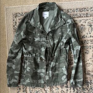 Camouflage Zip-Up Jacket